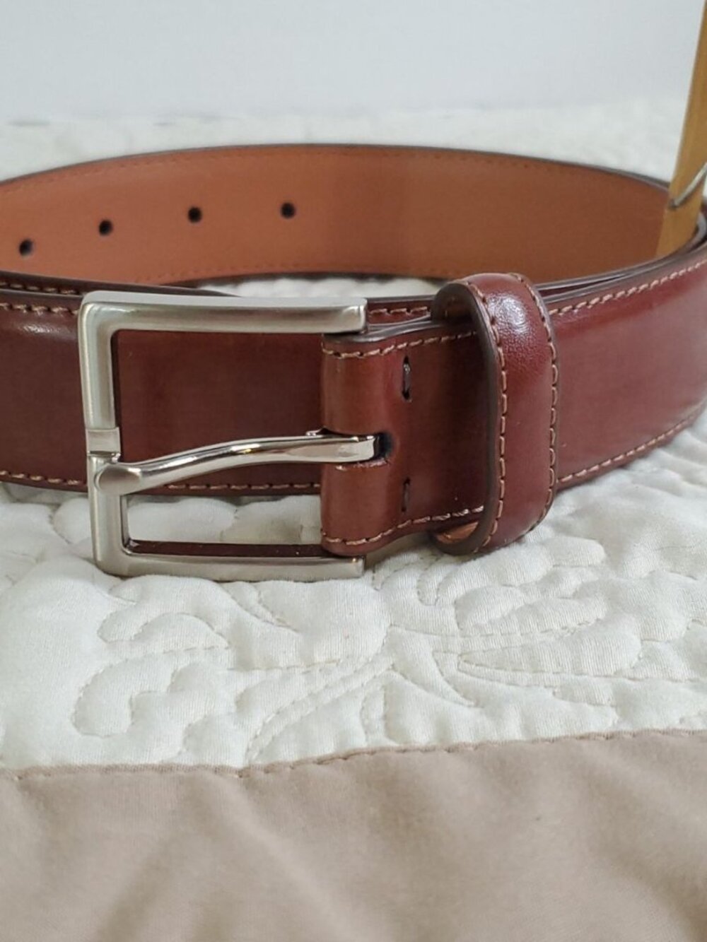 Vince Camuto Men's Light Brown Leather Dress Belt Size 34 Preppy Casual Office